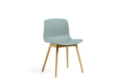 About A Chair AAC 12